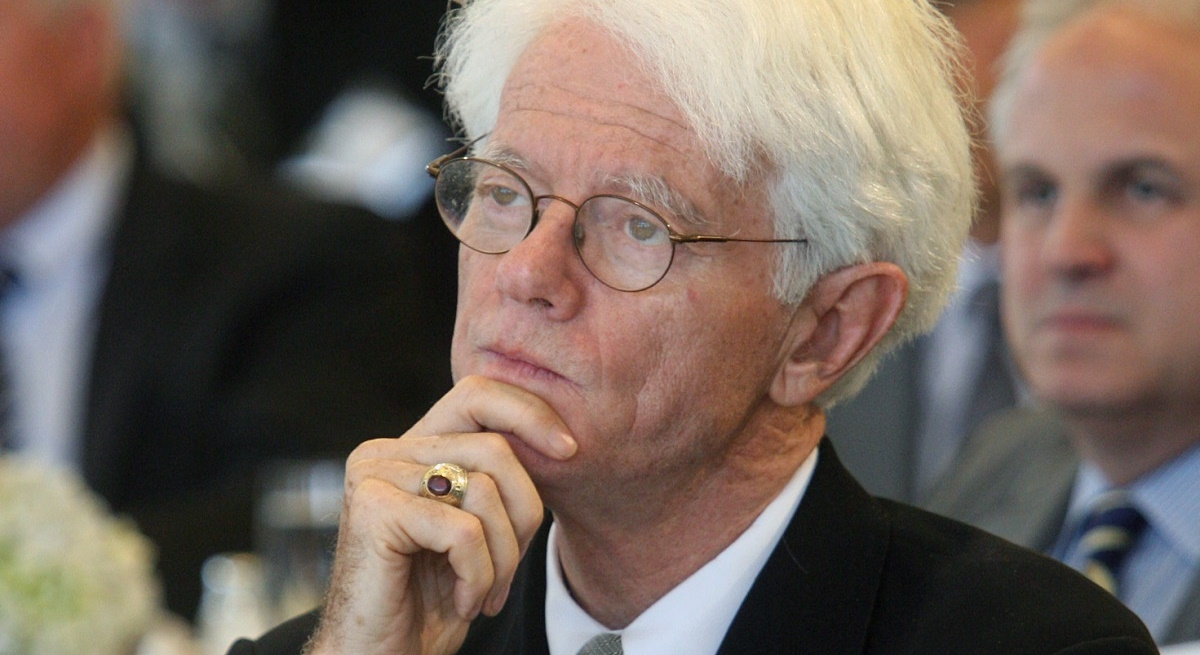El 'plan' de Peter Lynch, el gurú de Fidelity que arrasó en bolsa